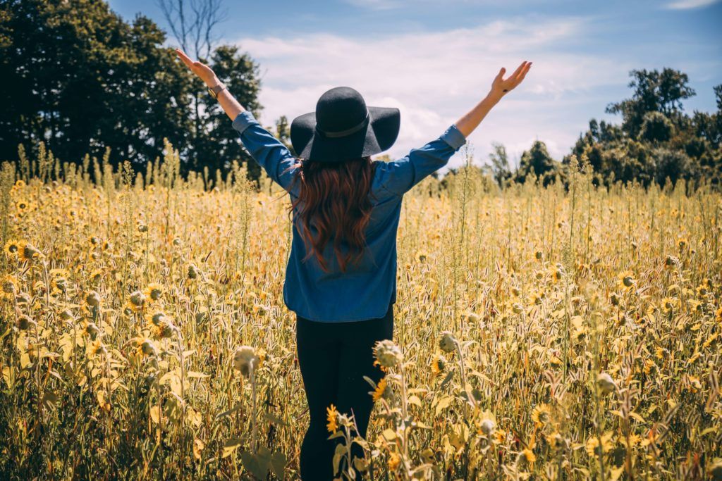 How To Embrace Change: 5 Things You Need to Start Doing To Become A Better Person