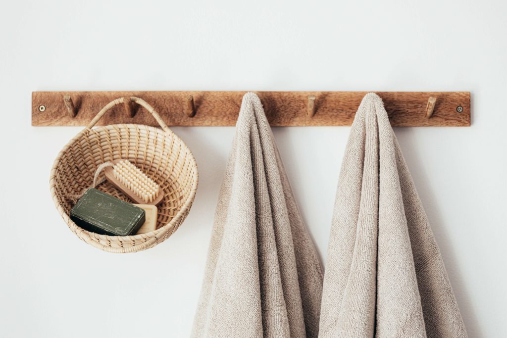 Natural Living: The Beginner Guide to Non-Toxic Living
