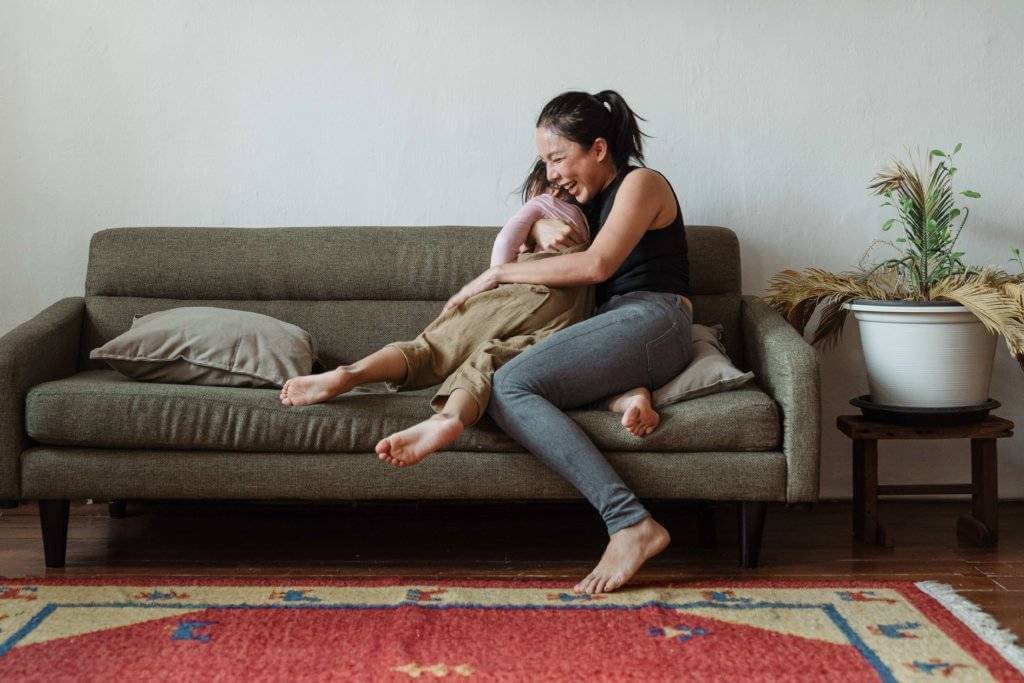 How to Make Divorce Easier on Children? (7 Rules to Help a Child Deal with Divorce)
